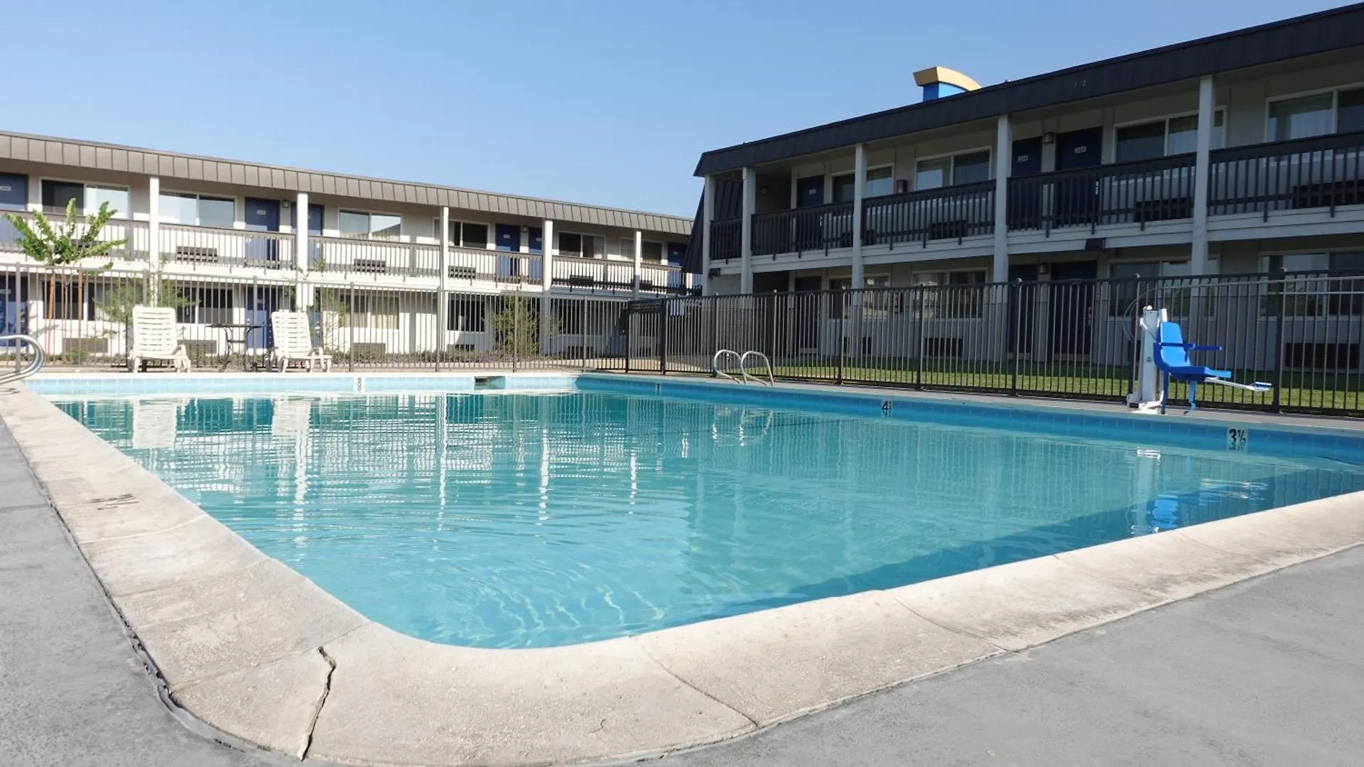 Motel 6-Claremont, Ca 2*, Claremont